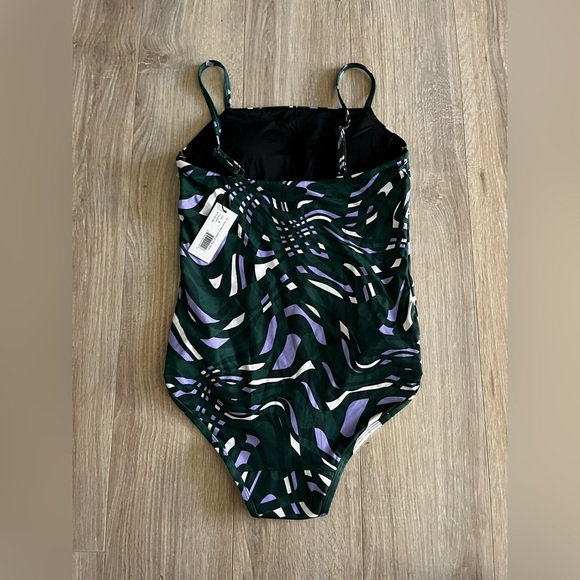 NWT Kt. by Knix Girl’s Period Swim Square Neck One-Piece Bathing Suit - Medium - Picture 4 of 7
